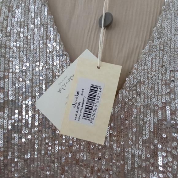 NWT  No-Na  mini  sequin dress size L - Picture 6 of 8
